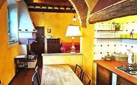 Real Rustic Tuscany Style In Center